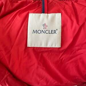 Moncler Red Down Puffer Jacket, Designer Winter Coat, Size Medium